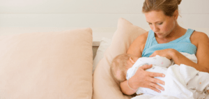 best breastfeeding items every mom must have